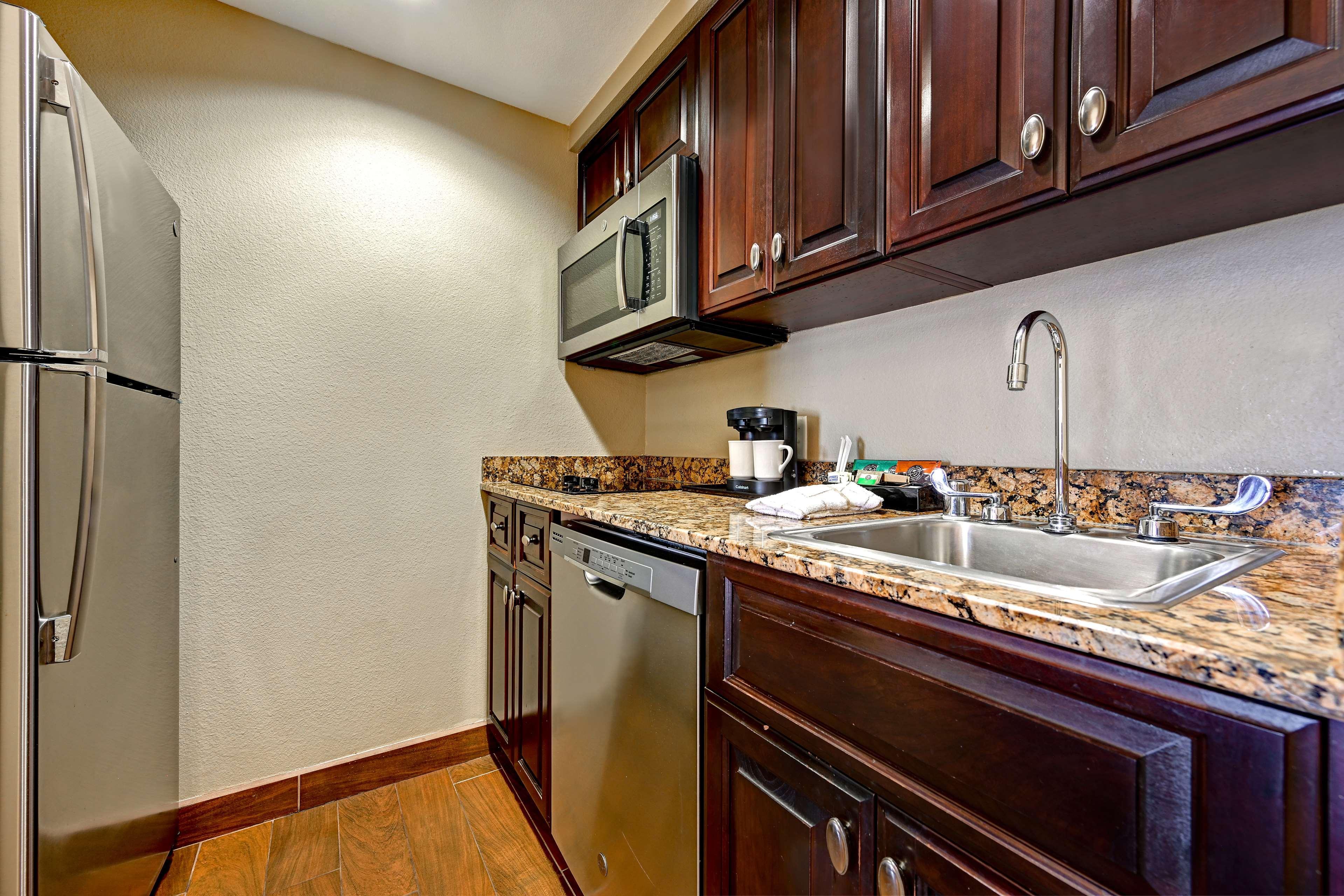 Homewood Suites By Hilton Albuquerque Airport Экстерьер фото