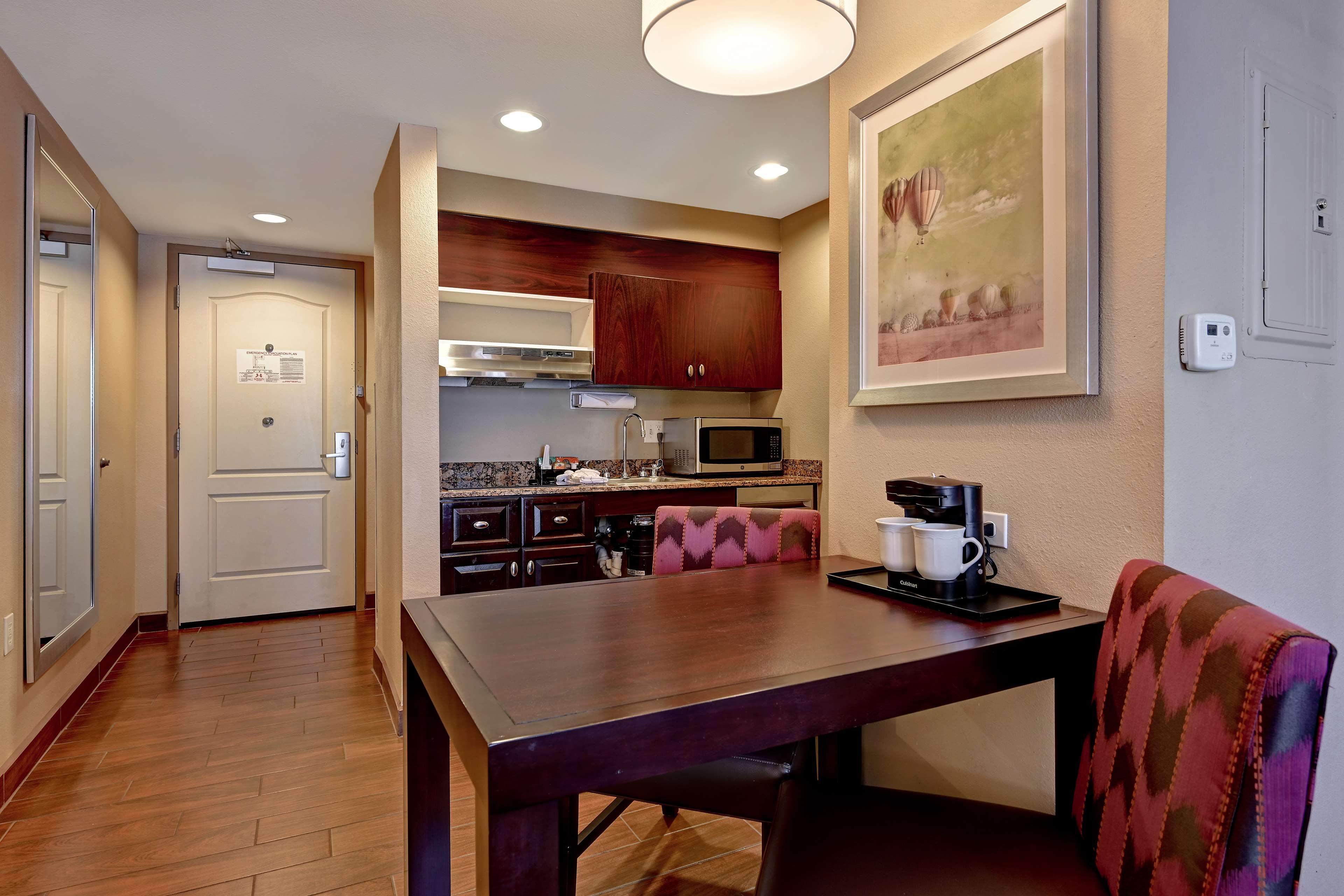 Homewood Suites By Hilton Albuquerque Airport Экстерьер фото