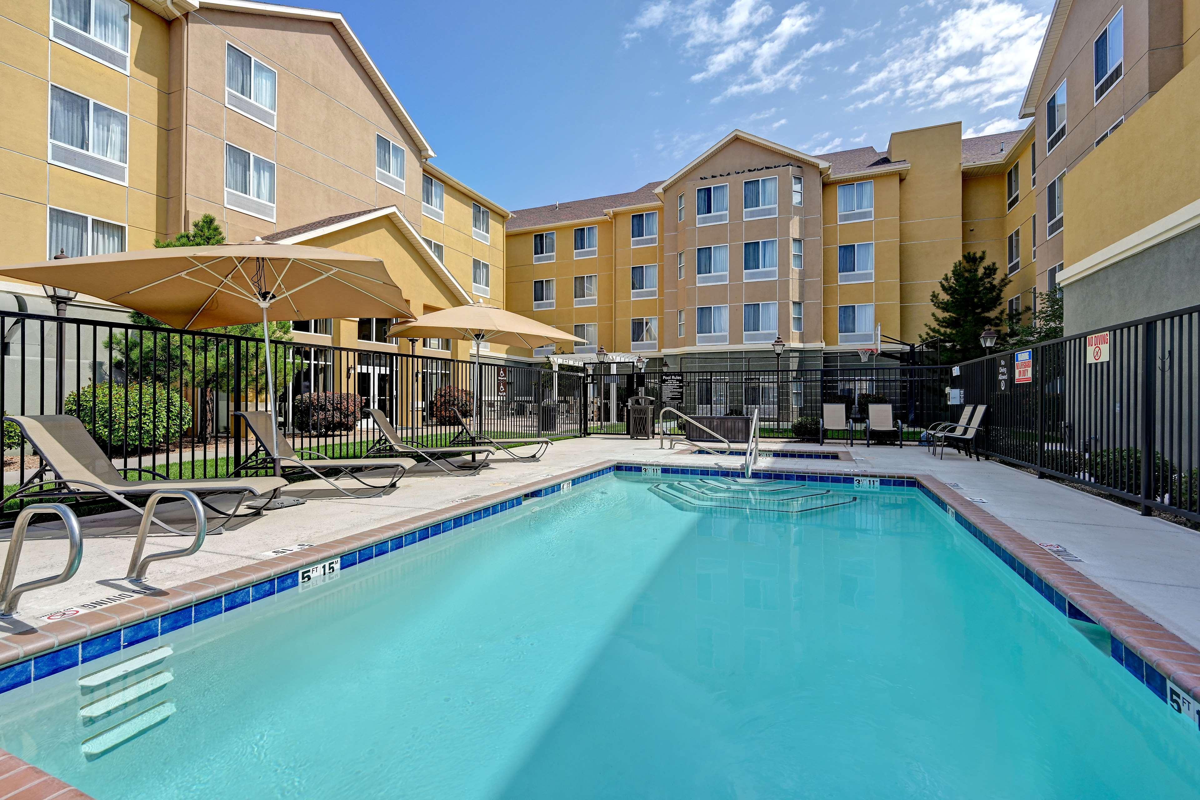 Homewood Suites By Hilton Albuquerque Airport Экстерьер фото