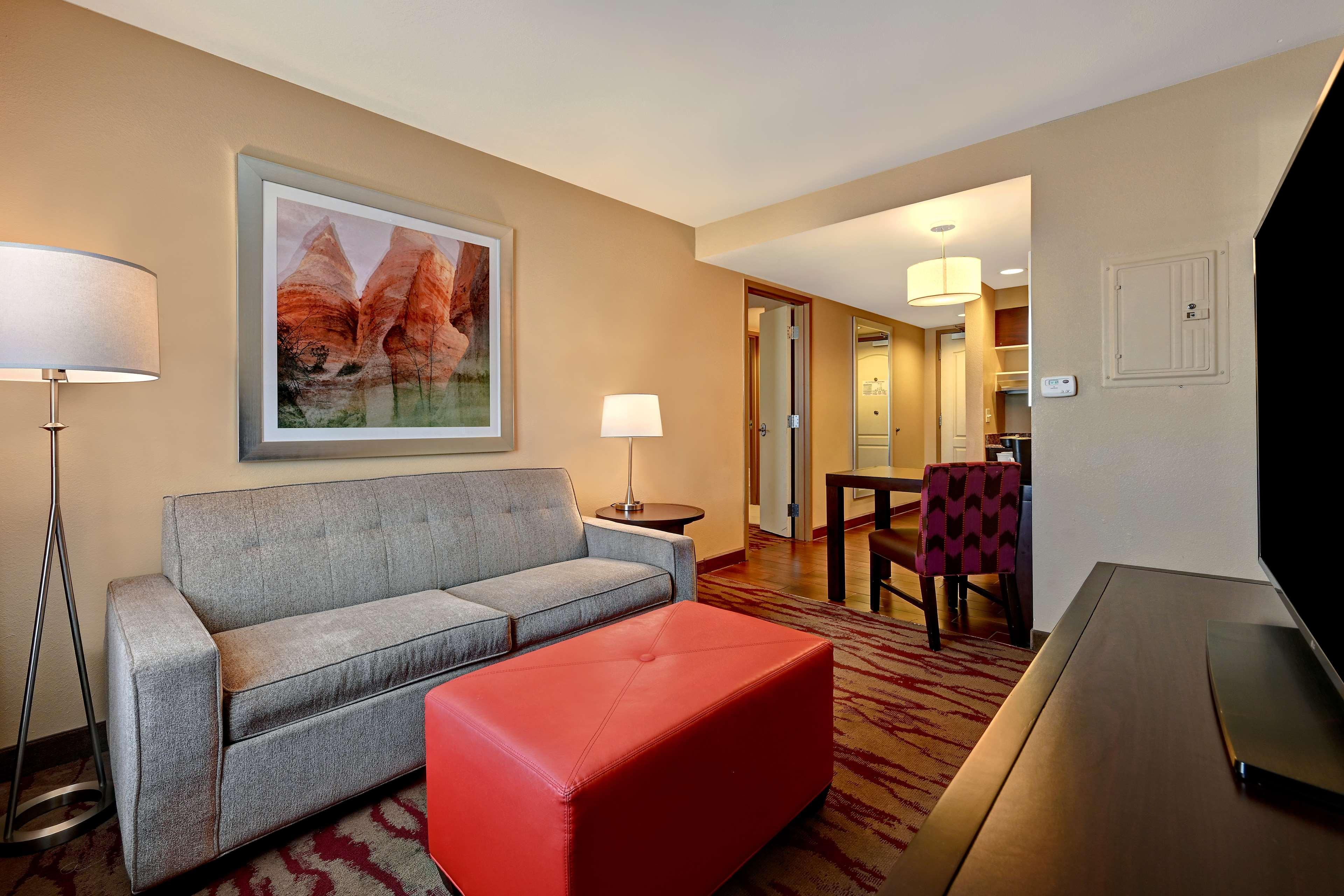 Homewood Suites By Hilton Albuquerque Airport Экстерьер фото