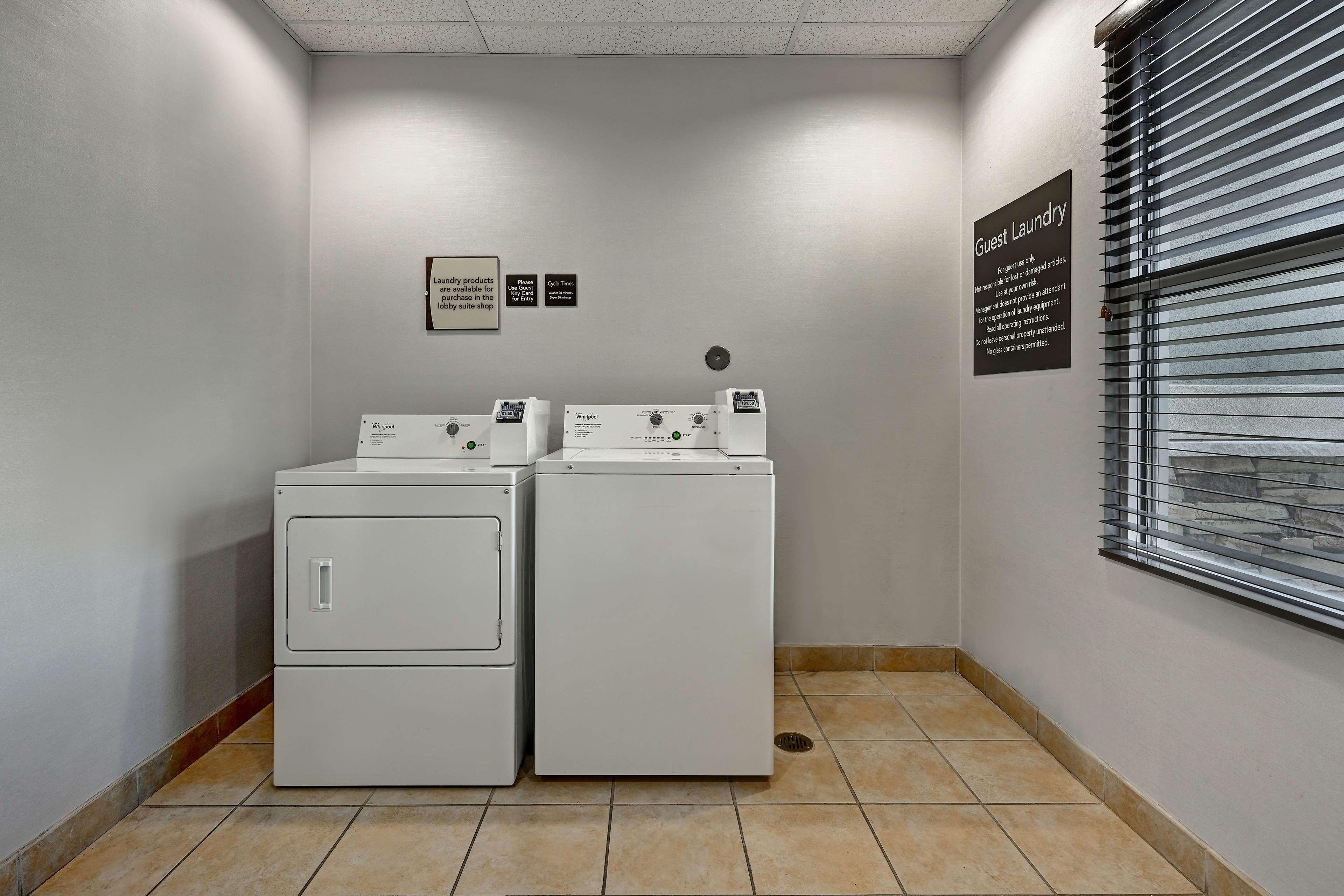 Homewood Suites By Hilton Albuquerque Airport Экстерьер фото