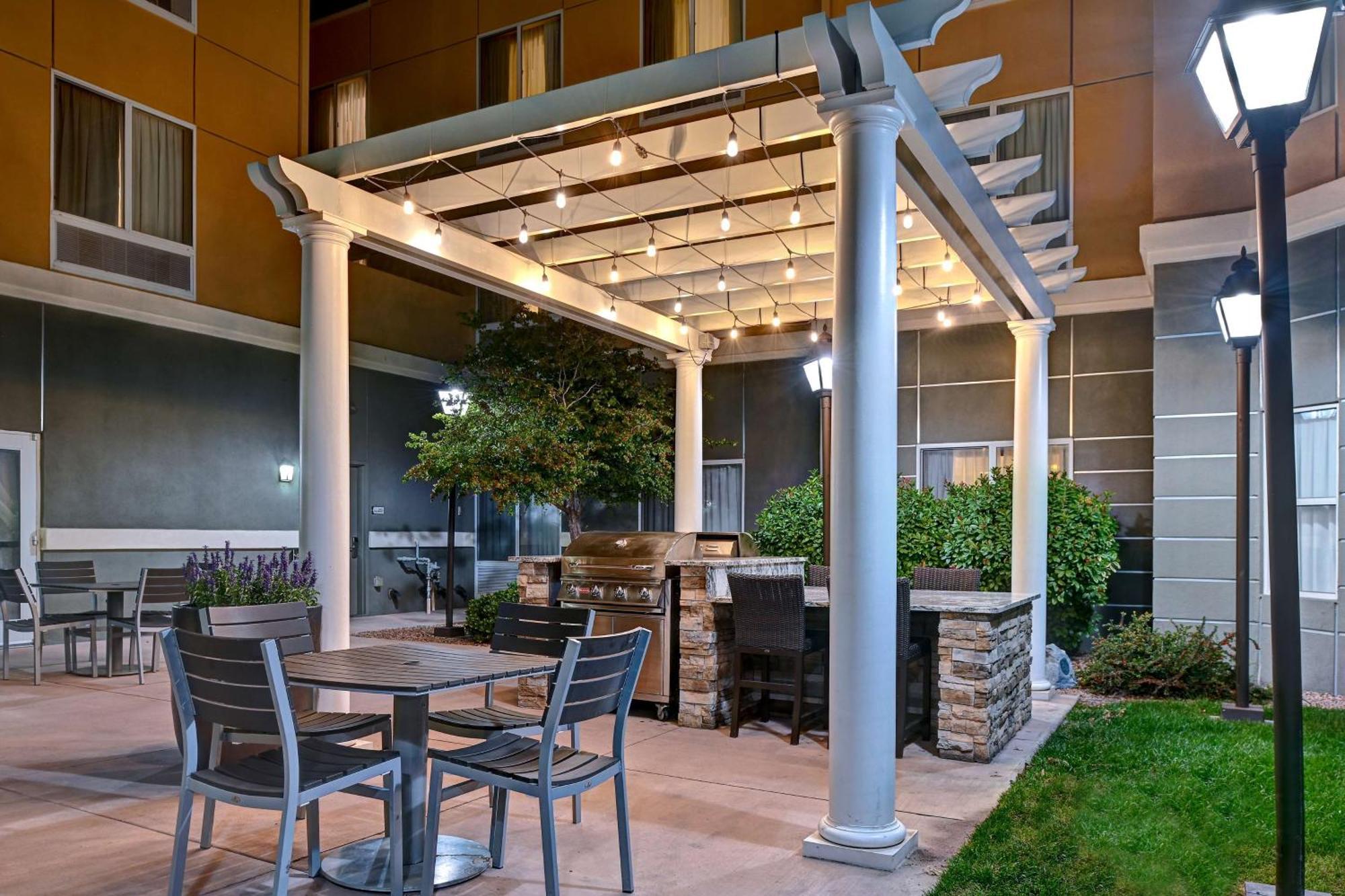 Homewood Suites By Hilton Albuquerque Airport Экстерьер фото