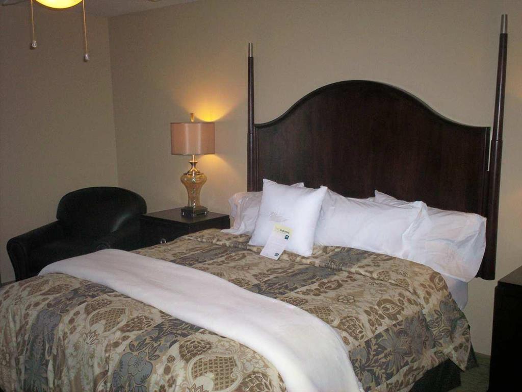 Homewood Suites By Hilton Albuquerque Airport Номер фото