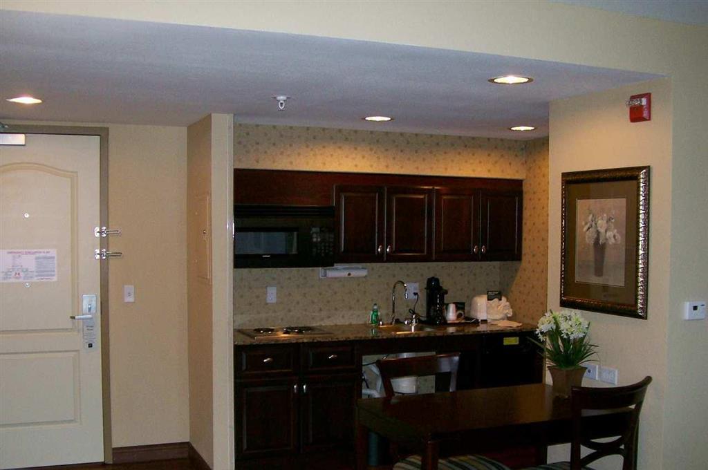 Homewood Suites By Hilton Albuquerque Airport Экстерьер фото